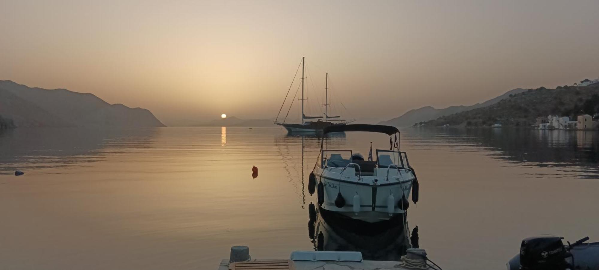 Symi . Villa Calme Luaran gambar